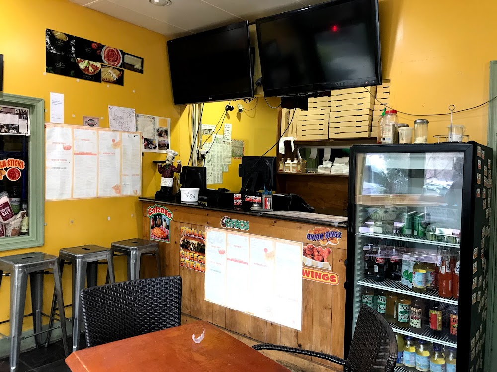 Pizzoli’s Pizzeria